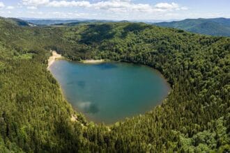 Lacul Sfânta Ana – singurul lac vulcanic din România
